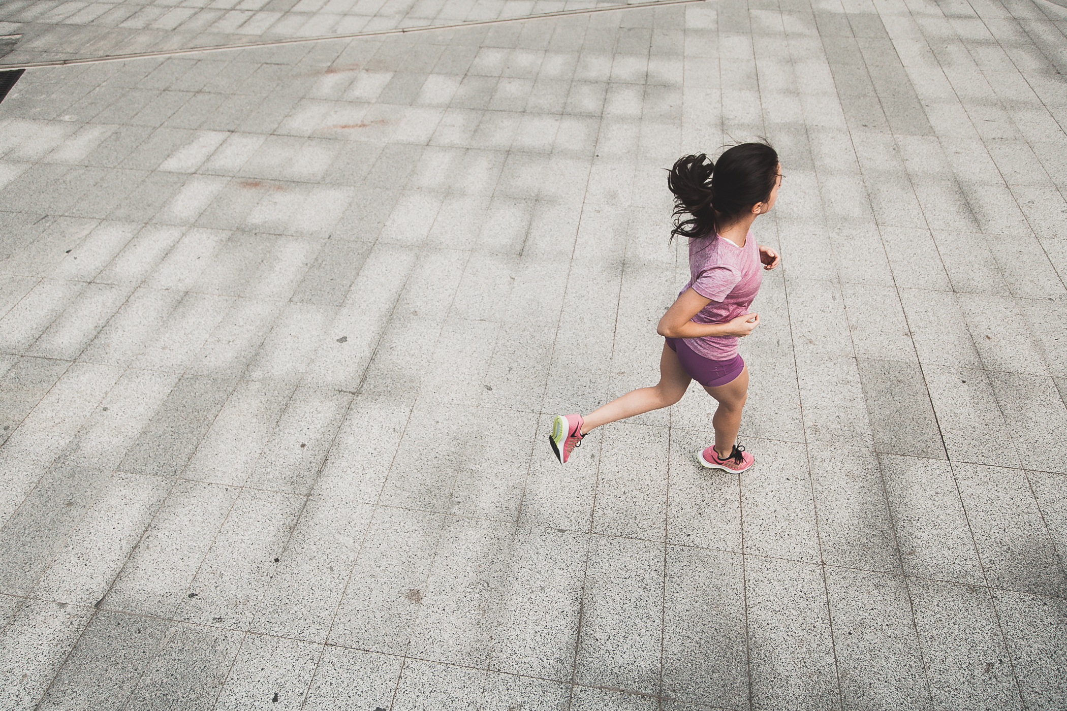 how-to-run-in-the-heat-safely