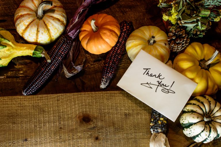 5 Fun, New Thanksgiving Table Traditions That Keep the Focus on Gratitude